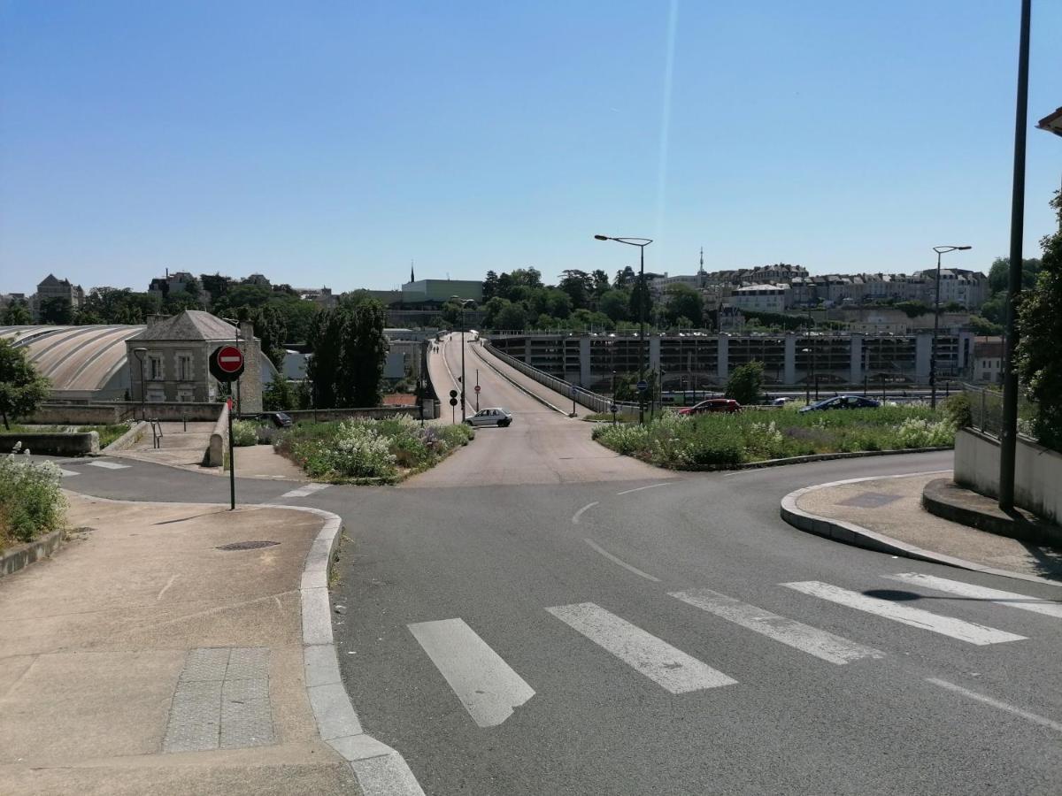 Proche Gare Et Centre-Ville De Poitiers Emplacement Ideal Kültér fotó